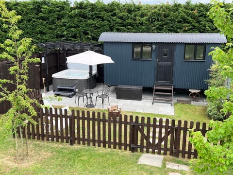 Property building, Garden view