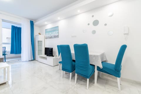 Apartment Blue Apartment in Makarska