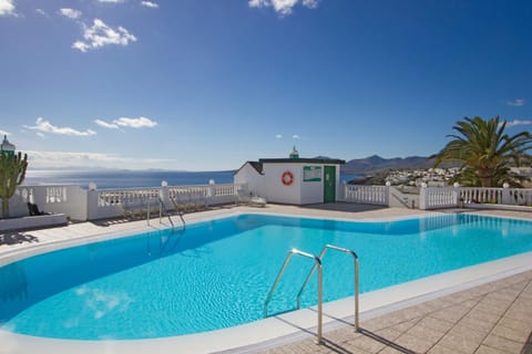Sea view, Swimming pool