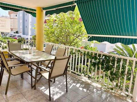 Balcony/Terrace, Garden view