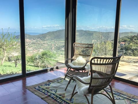 View (from property/room), Balcony/Terrace, Living room