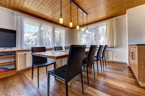 Les Chamois Apartment in Arosa