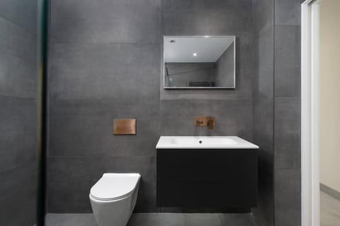 Stunning new 1 bed apartment in Marazion. Apartment in England