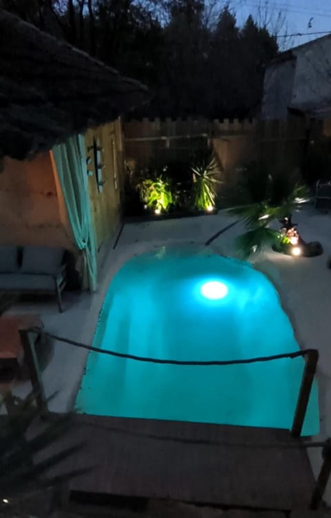 Patio, Pool view, Swimming pool