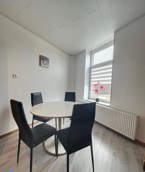 Charbex 1 b Charleroi-airport Apartment in Charleroi