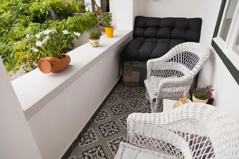 Day, Garden, Balcony/Terrace, Garden view