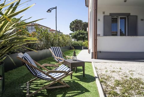 VILLA ARI - Elicriso Apartment in San Vincenzo