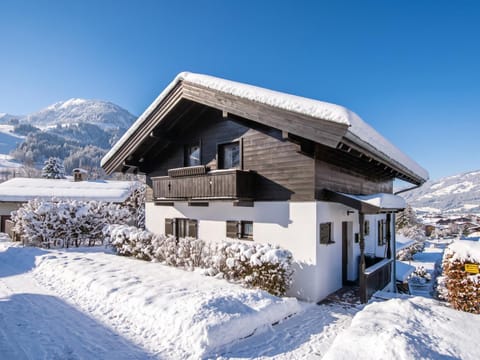 Property building, Winter