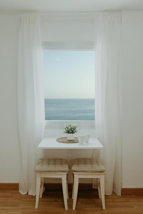 Dining area, Sea view