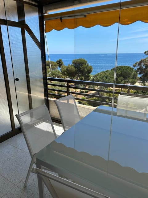 View (from property/room), Balcony/Terrace, Sea view