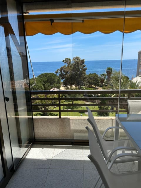 View (from property/room), Balcony/Terrace, Sea view
