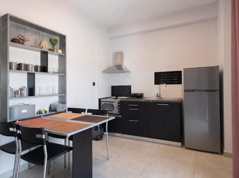 Meteoro 2 Apartment in Messenia
