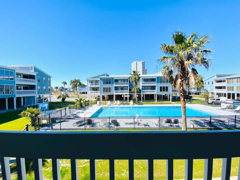 Sea Oats B106 by ALBVR - Pet Friendly - Great renovation and tons of space in this condo - Outdoor Pools, Pier, and Dedicated Beach Access House in West Beach