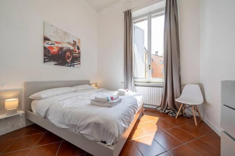 Bed, Photo of the whole room, Bedroom, internet, towels