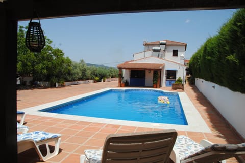 Property building, Facade/entrance, Garden, Lobby or reception, Swimming pool