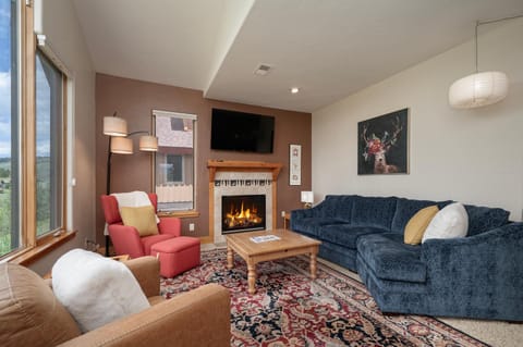 2002 Lupine Lane House in Tabernash