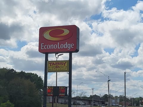 Econolodge Hotel in Alabama