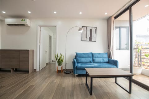 Living room, Seating area, air conditioner