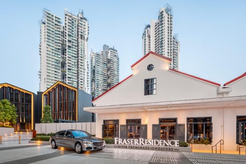 Property building, Facade/entrance