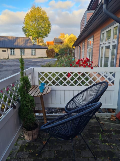 Day, Garden, View (from property/room), Balcony/Terrace, Garden view