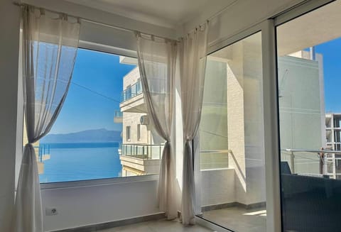 Day, Natural landscape, View (from property/room), Living room, Sea view