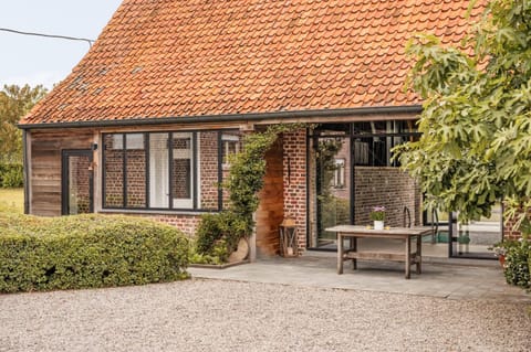 Hoeve-C House in Ypres