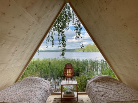 Triangeli -glampingmökki Campground/ 
RV Resort in Finland