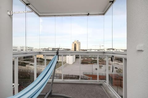 Kotimaailma - Iso ja valoisa kaksio, Espoon Keskustassa Apartment in Uusimaa