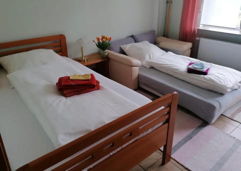 Ferienwohnung Mi Ka mit Garten Apartment in Limburg