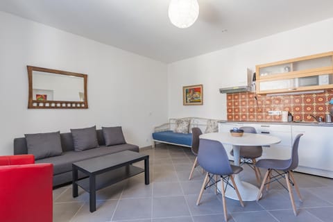 Property building, Living room
