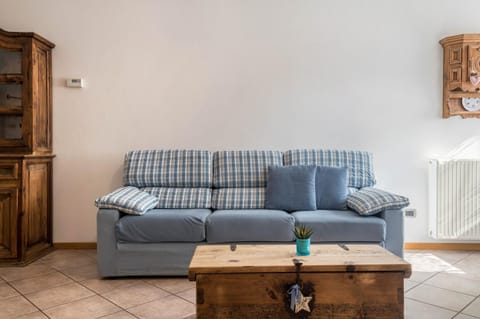 Villa Lory 6 Apartment in Canazei