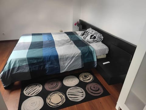 KL1-Bel Appart ds pavillon calme Apartment in Gagny