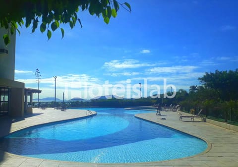 Day, Natural landscape, Swimming pool, sunbed