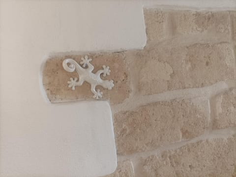 Decorative detail