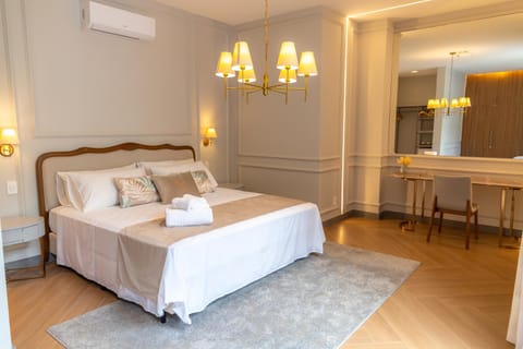 Bed, Photo of the whole room, Bedroom, towels, wardrobe, air conditioner