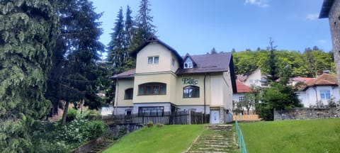 Property building, Day, Summer