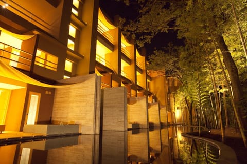 Property building, Night