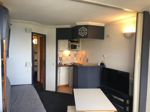 Studio divisible pour 4 pers. - Accès direct aux pistes - FR-1-181-2714 Apartment in Mâcot-la-Plagne