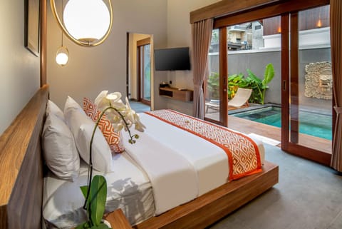 TV and multimedia, Photo of the whole room