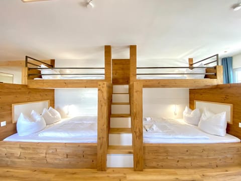 Bed, Photo of the whole room, Bedroom, bunk bed