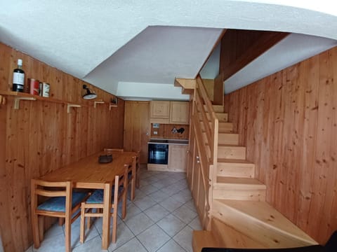 Day, Living room, Seating area, kitchen