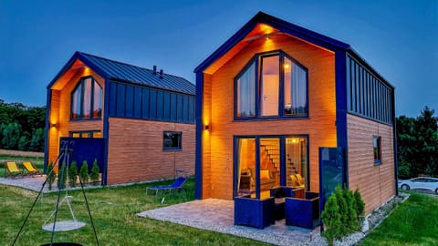 Property building, Spring, Night, Summer, BBQ facilities, Garden, Hot Tub, Sauna, View (from property/room), Balcony/Terrace, Floor plan, Garden view, Area and facilities, Area and facilities, locker