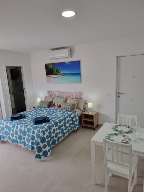 Apartamentos ZANCA CITY CENTER free luggage storage Apartment in Malaga