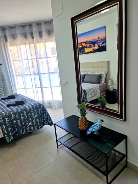 Apartamentos ZANCA CITY CENTER free luggage storage Apartment in Malaga