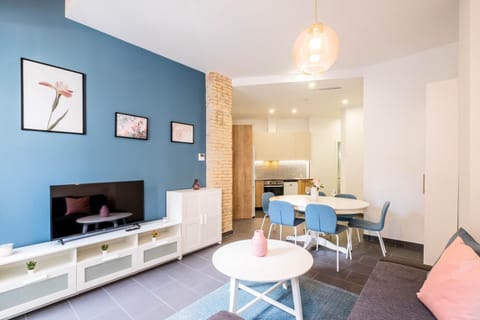 Communal lounge/ TV room, Living room