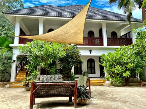 Garden, Garden, Balcony/Terrace