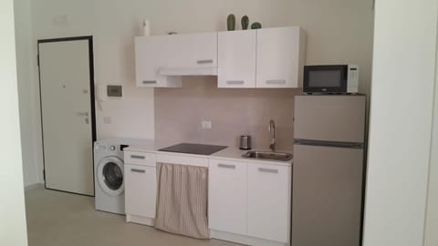 Kitchen or kitchenette, Breakfast