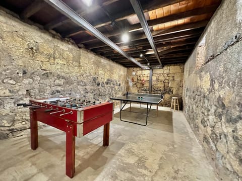 Game Room, Table tennis