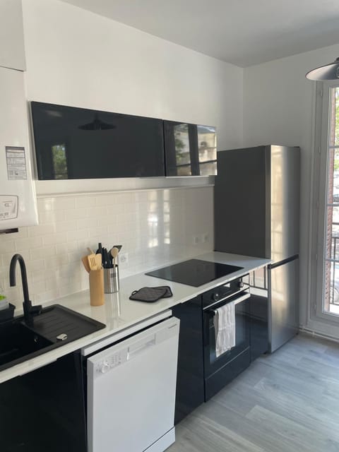 Kitchen or kitchenette, stove, kitchen