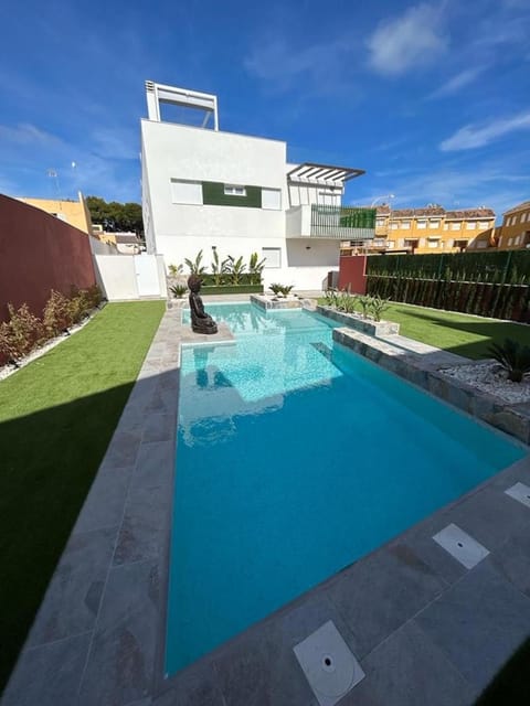 Garden, Pool view, Swimming pool, Swimming pool, Sunrise